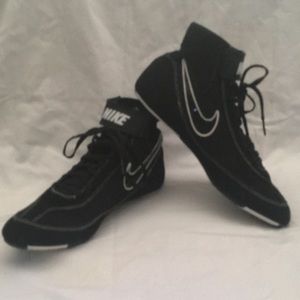 NIKE-EUC-BOXING/WRESTLING SNEAKERS-MENS 10.5👍🏻